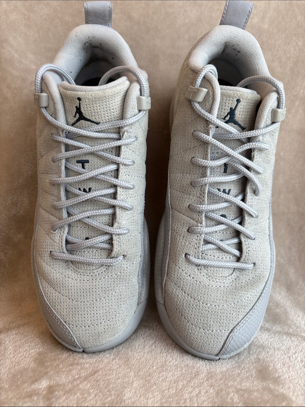 Jordan Boys Light Gray Suede Low-Top Sneakers